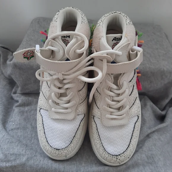 New AshParker Rainbow Mid-Top Sneakers